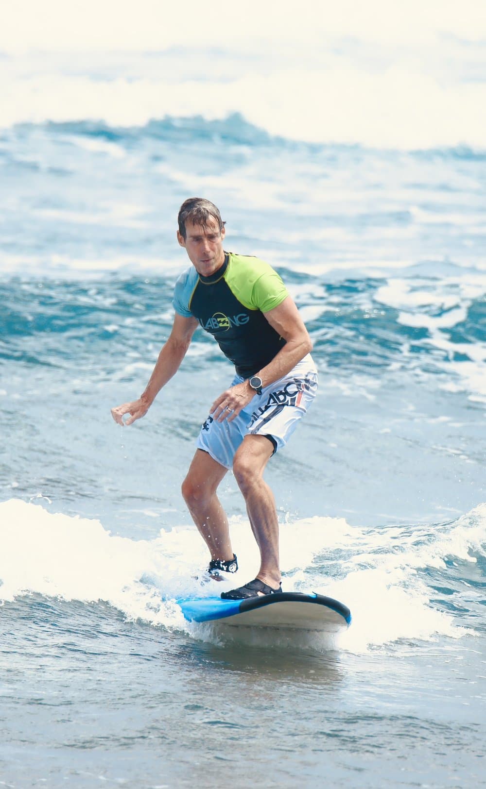 Dr. Dirk Padberg beim Surfen